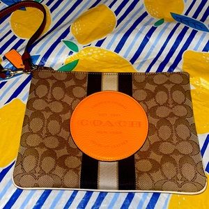 Coach Wristlet so perfect for everything!